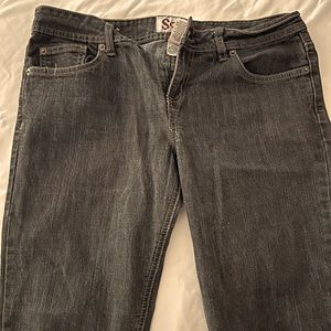 LOW RISE JEANS